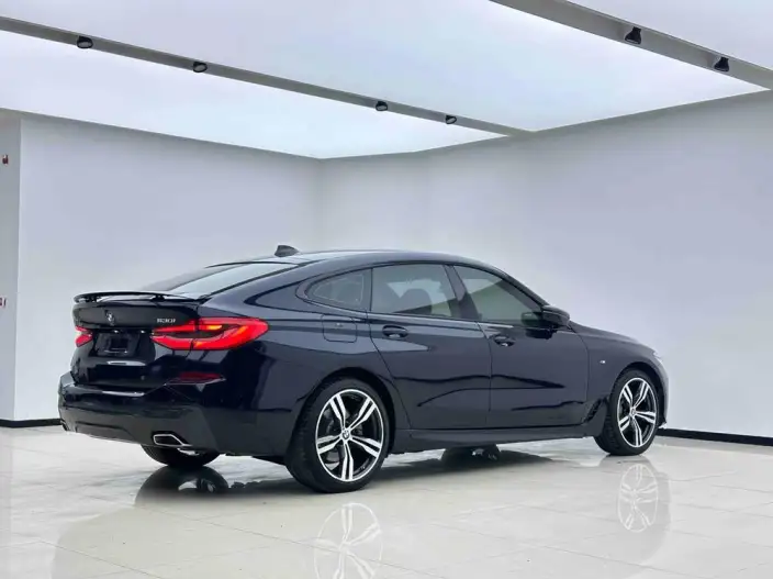 BMW 6 Series GT 2022 Model 630i M Sports Set – фото 4