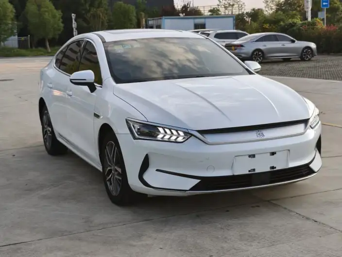 Qin Plus EV 2021 Model 400KM Luxury Model – фото 3