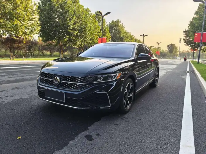 Volkswagen Passat 2024 Model 380TSI Starry sky Deluxe Edition – фото 1