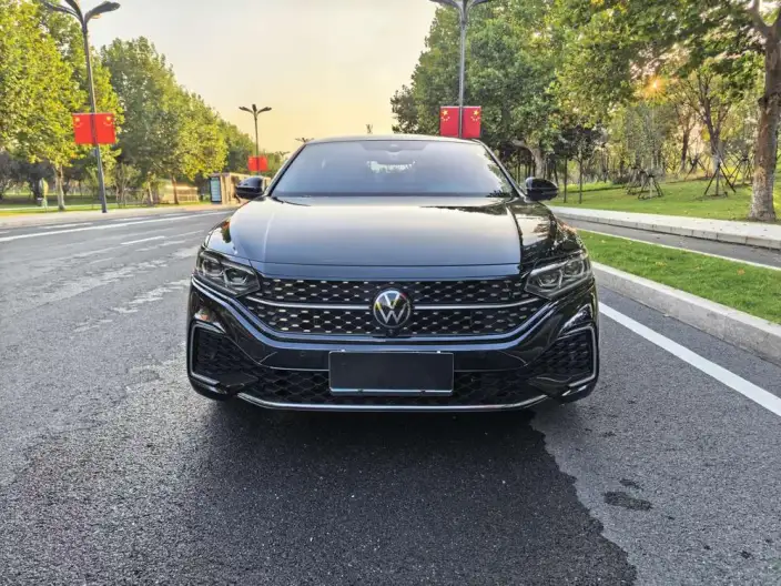 Volkswagen Passat 2024 Model 380TSI Starry sky Deluxe Edition – фото 2