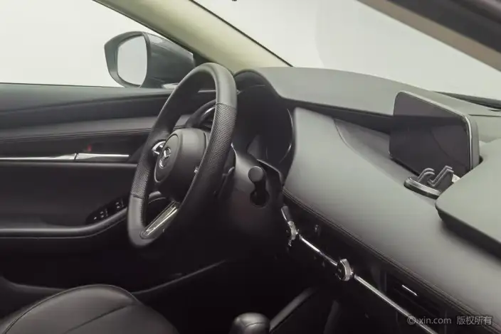 Mazda3 Axela 2023 Model 2.0L Automatic Zhi Shine Edition – фото 8