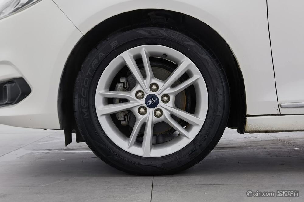 Ford Escort Модель 2019 года 1.5L автоматическое Yuexiang – фото 10