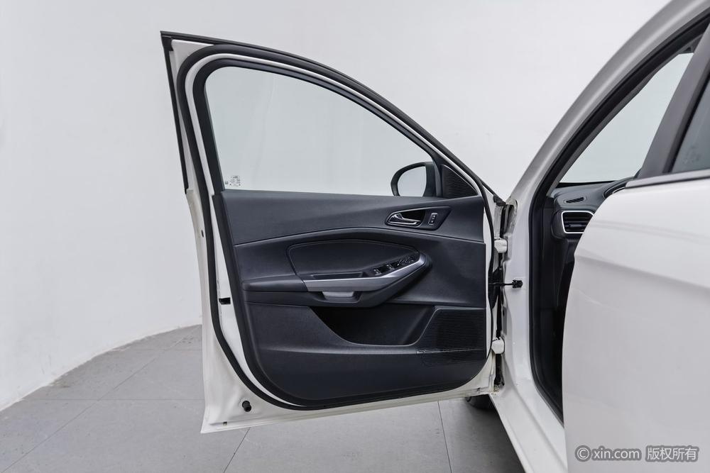 Ford Escort Модель 2019 года 1.5L автоматическое Yuexiang – фото 21