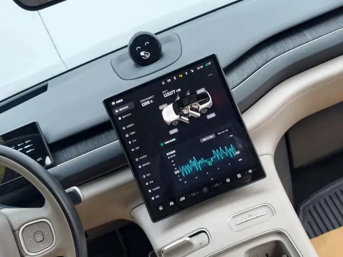 NIO ES8 2023 Model 75kWh Executive Edition – фото 7