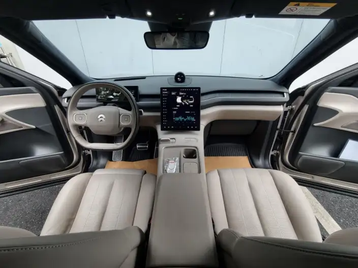 NIO ES8 2023 Model 75kWh Executive Edition – фото 10