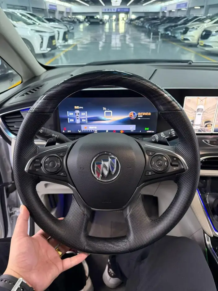Buick GL8 2023 Model ES Luzun 2.0T Comfort Model – фото 4