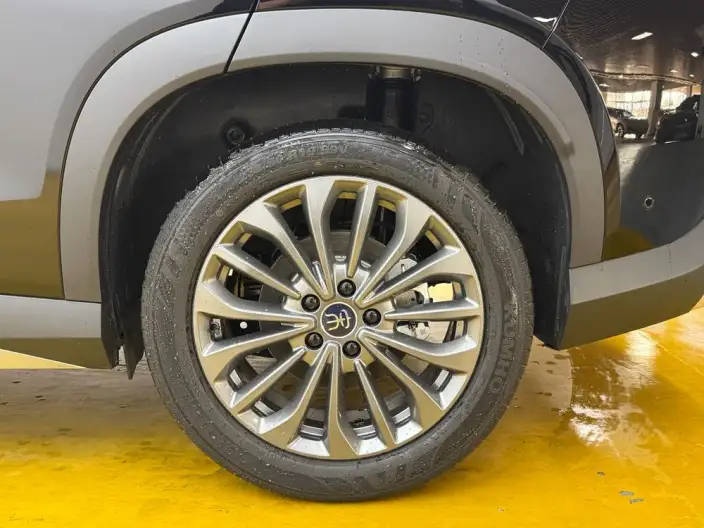 Song Ultra DM 2026 Model DM-i 205KM Beyond Edition – фото 4