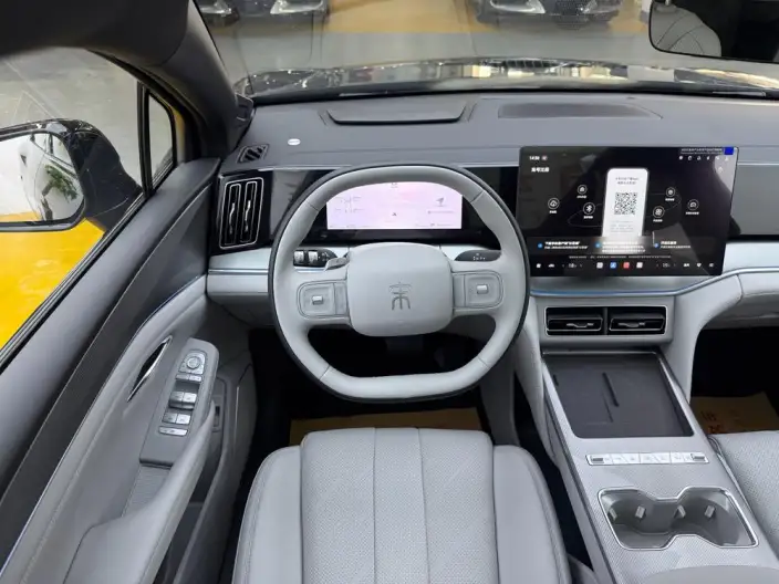 Song Ultra DM 2026 Model DM-i 205KM Beyond Edition – фото 7