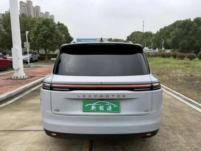 Leapmotor C16 2026 Model EV Edition 630 LiDAR Zhizun Edition 5 seat – фото 5