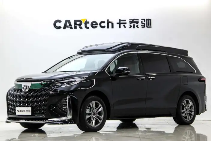 Toyota Sienna 2026 Model Hybrid 2.5L 4WD Deluxe Edition – фото 1