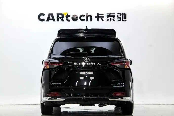 Toyota Sienna 2026 Model Hybrid 2.5L 4WD Deluxe Edition – фото 5