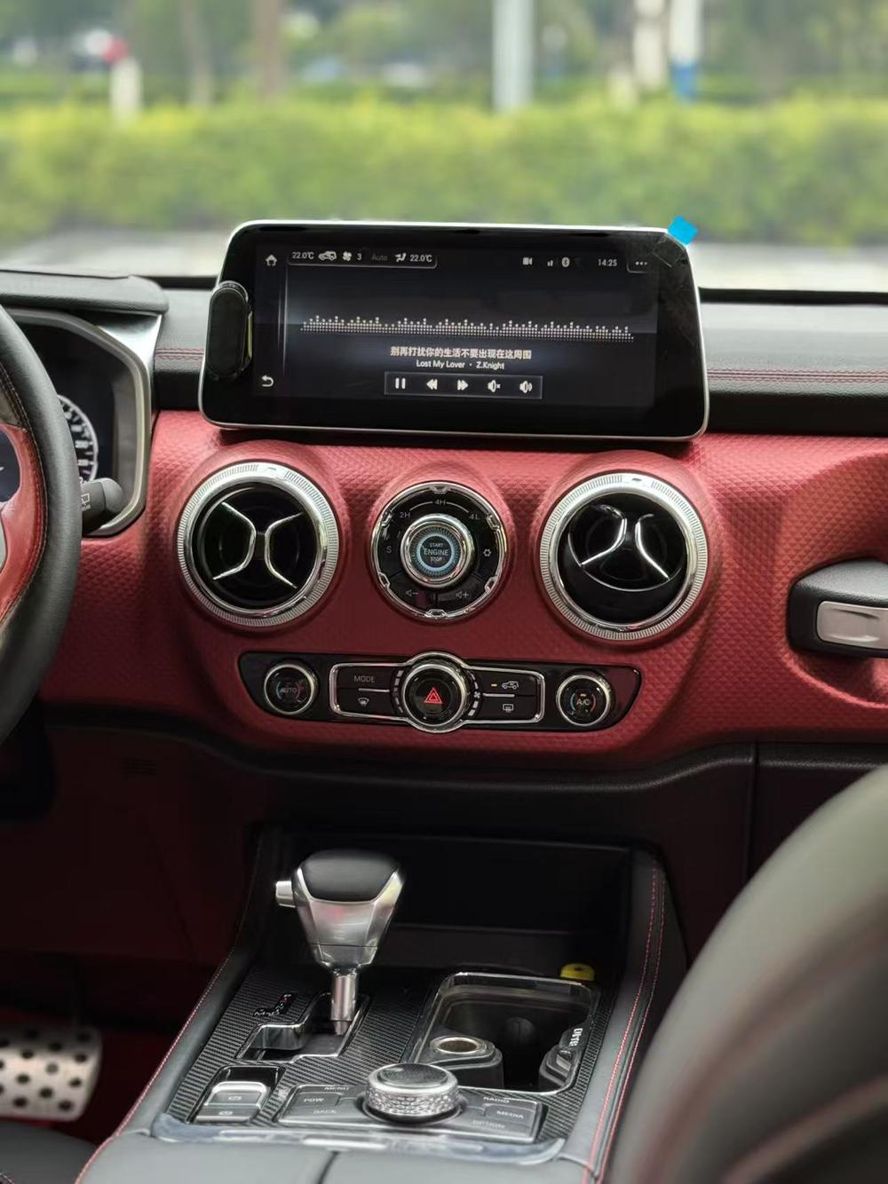 BAIC BJ40 2019 PLUS 2.3T Automatic 4WD Premium China VI – фото 11