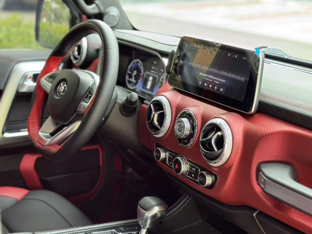 BAIC BJ40 2019 PLUS 2.3T Automatic 4WD Premium China VI – фото 19