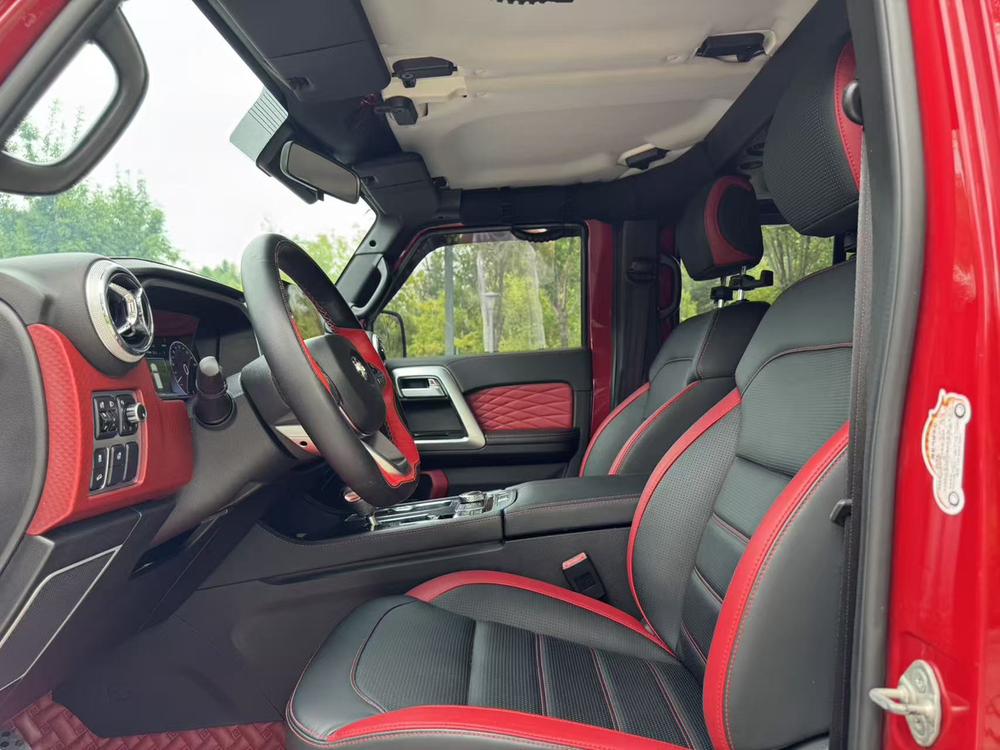 BAIC BJ40 2019 PLUS 2.3T Automatic 4WD Premium China VI – фото 21