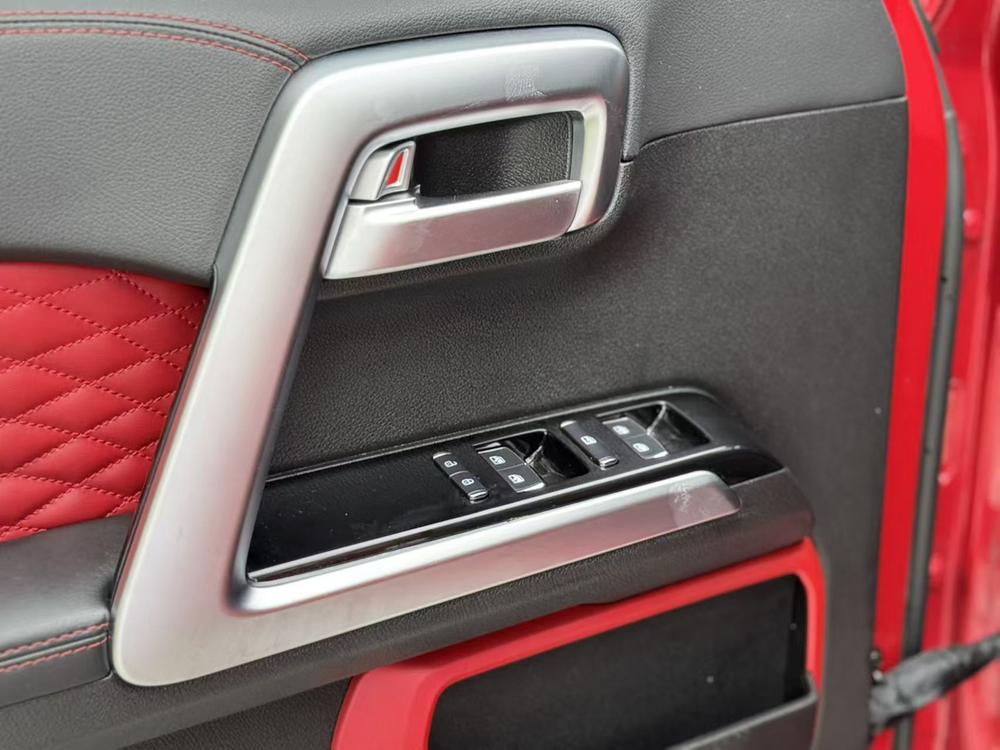 BAIC BJ40 2019 PLUS 2.3T Automatic 4WD Premium China VI – фото 24