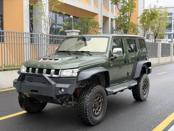 BAIC BJ40 2020 Model 2.3T Automatic 4WD Rainforest Crossing Edition – фото 1