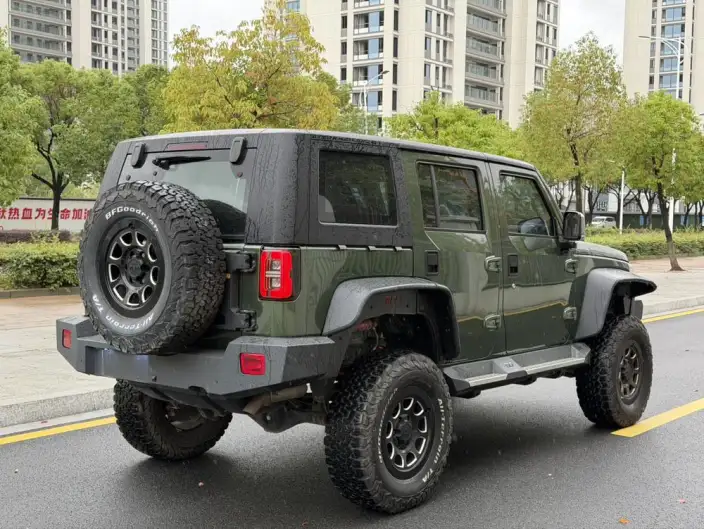 BAIC BJ40 2020 Model 2.3T Automatic 4WD Rainforest Crossing Edition – фото 7