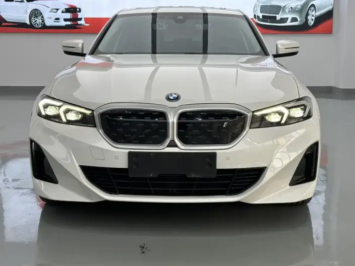 BMW i3 2022 Model eDrive35L – фото 2