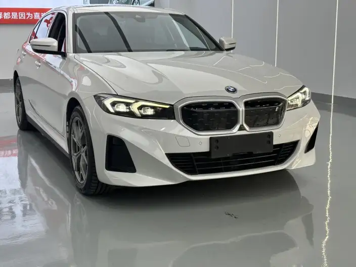 BMW i3 2022 Model eDrive35L – фото 3