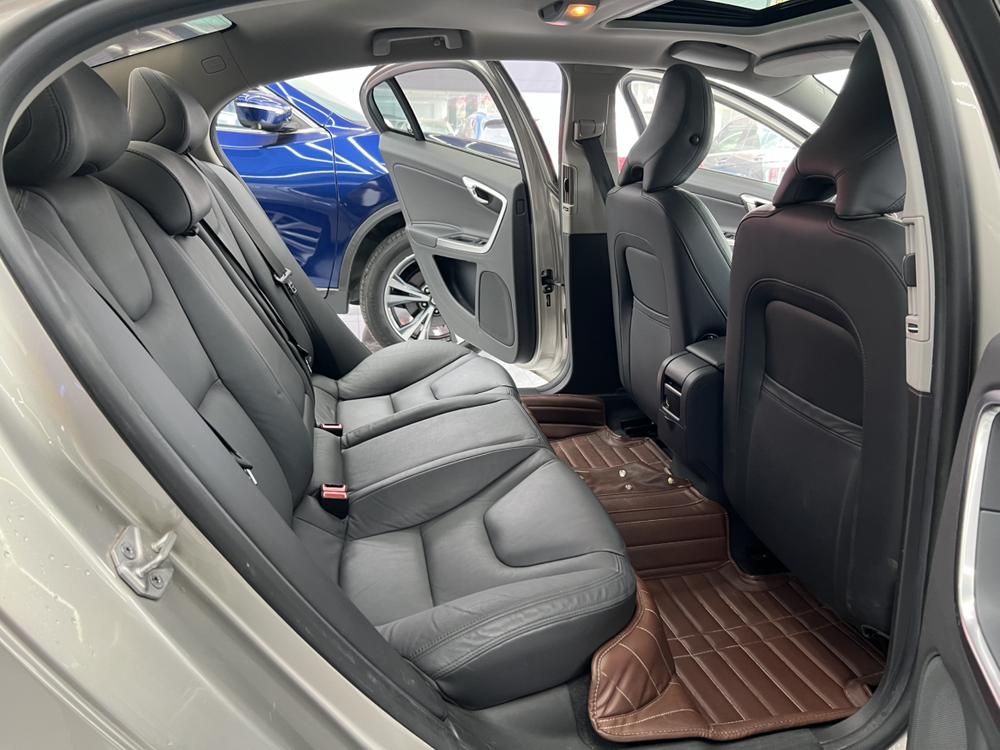Volvo S60 2015 S60L 2.0T Intelligent Far – фото 18