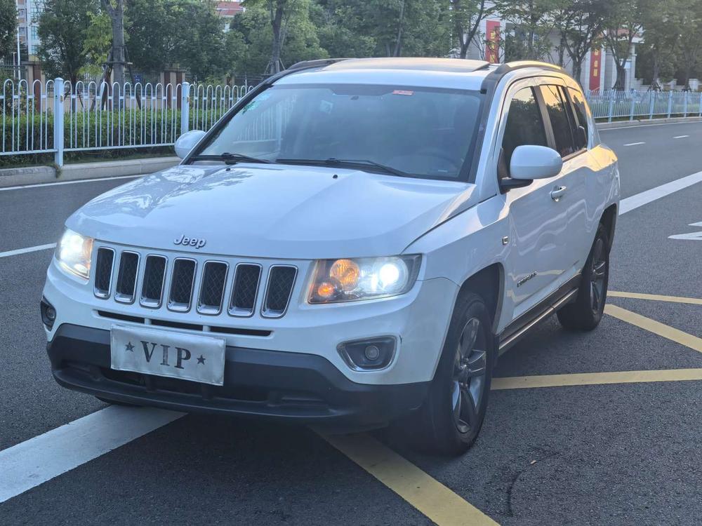 Jeep Compass Imported 2014 Facelift 2.4L AWD Comfort – фото 1