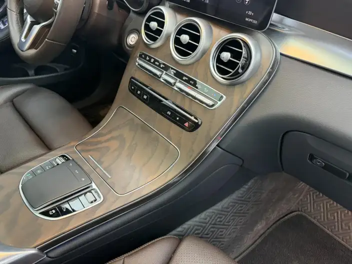 Mercedes-Benz GLC 2022 Model GLC 300 L 4MATIC Dynamic Model – фото 8