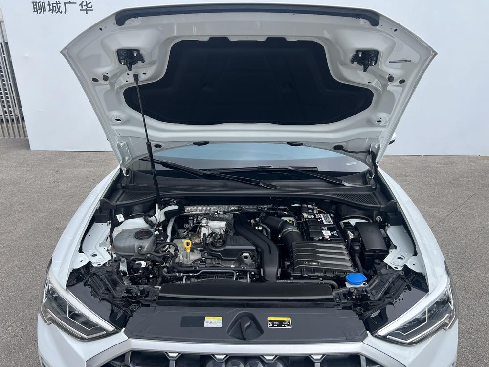 AUDI Q3 2023 35 TFSI Stylish Dynamic 1.5T – фото 7