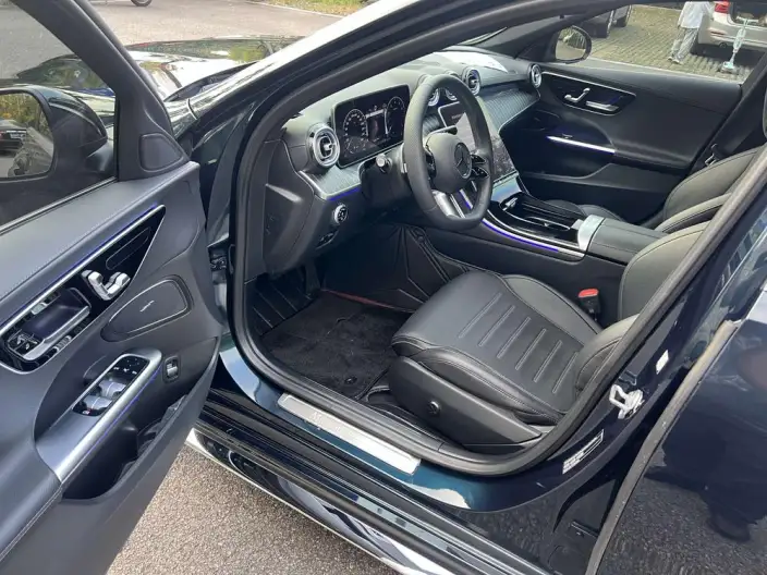Mercedes-Benz C-Class 2023 Model Facelift C 260 L Sports Edition – фото 7
