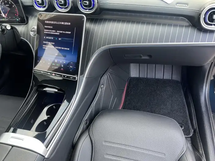 Mercedes-Benz C-Class 2023 Model Facelift C 260 L Sports Edition – фото 8