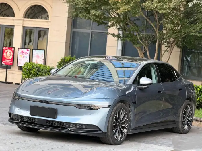 ZEEKR 007 2024 Model 4WD Smart Driving Edition 100kWh