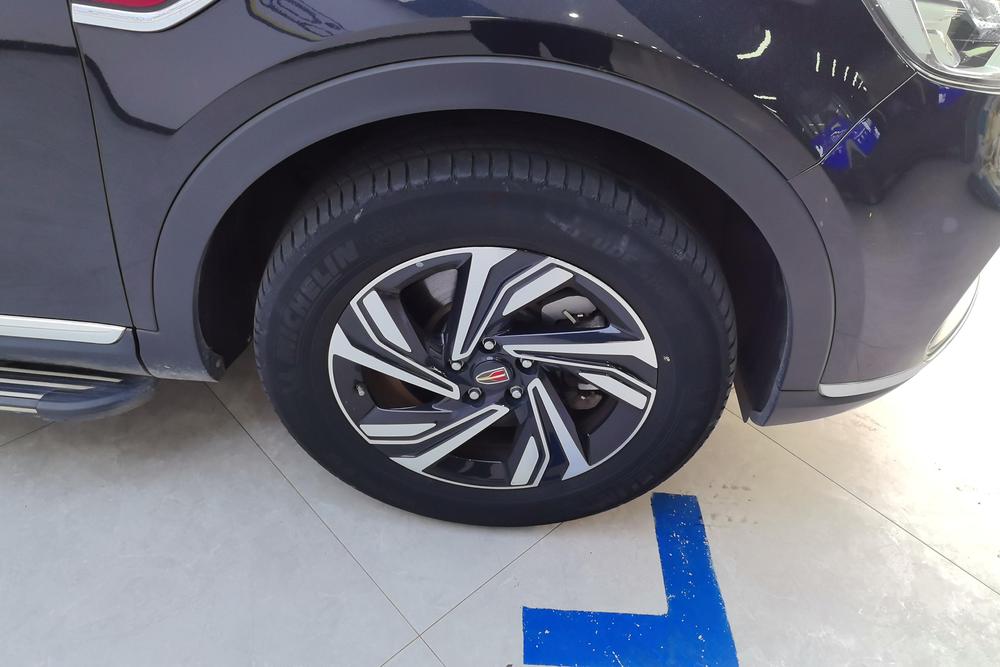 Hongqi HS5 2022 Modified 2.0T Smartlink Flag Edition – фото 9
