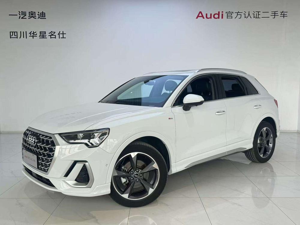 AUDI Q3 2024 35 TFSI Stylish Dynamic – фото 1