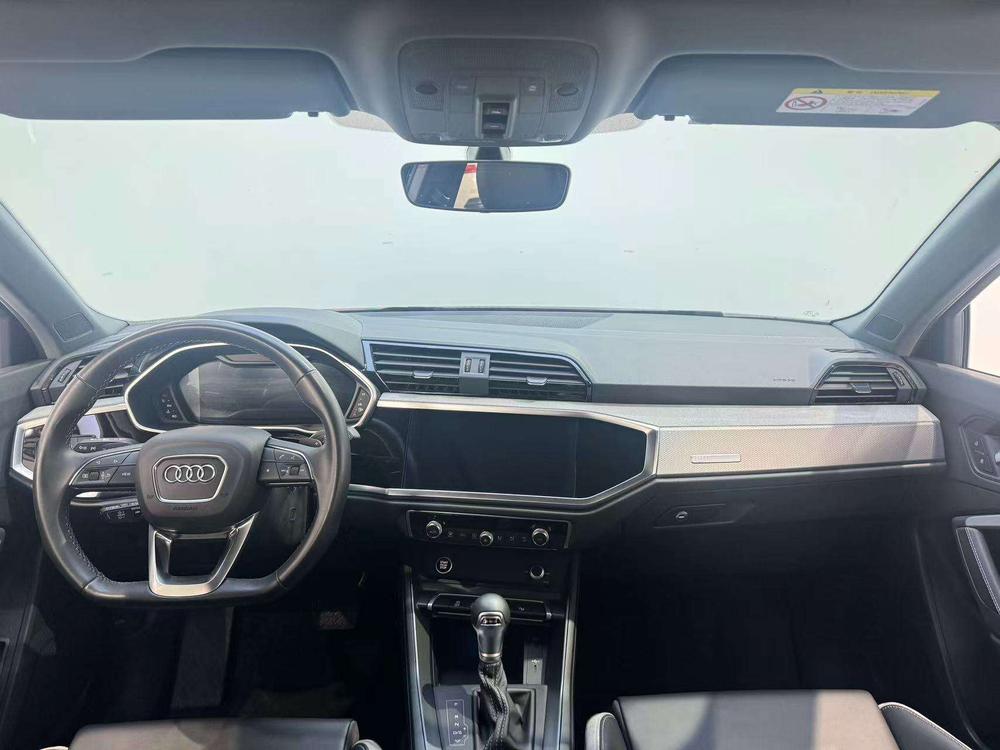 AUDI Q3 2024 35 TFSI Stylish Dynamic – фото 11