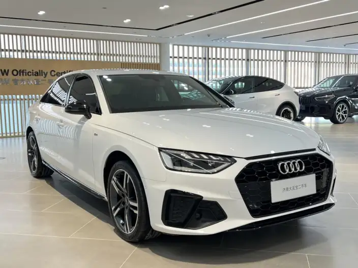 Audi A4 L 2022 Model 40 TFSI Luxury Dynamic Model – фото 3