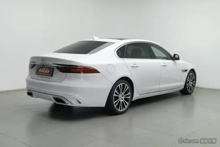 Jaguar XFL 2022 Model 2.0T P250 2WD Exclusive Deluxe Edition