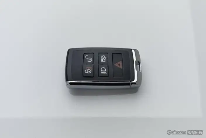 Jaguar XFL 2022 Model 2.0T P250 2WD Exclusive Deluxe Edition – фото 6