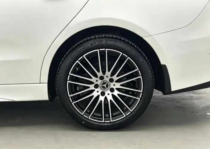 Mercedes-Benz C-Class 2024 Model Facelift C 200 L Sports Edition – фото 9