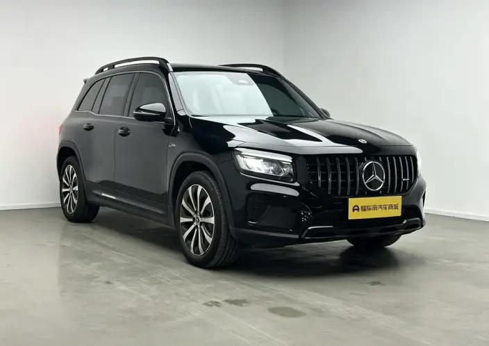 Mercedes-Benz GLB 2024 Model GLB 220 Fashion Model – фото 3
