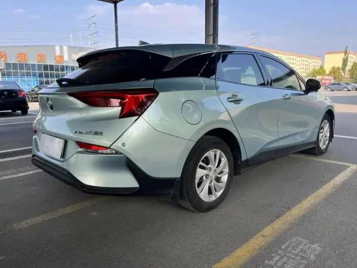 Buick Velite 6 PHEV 2022 Model Connected Fashion Model – фото 7