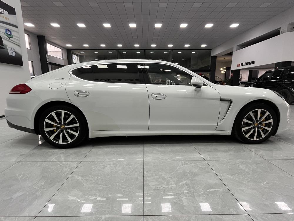 Panamera 2016 модификация Panamera Executive Edition 3.0T – фото 7