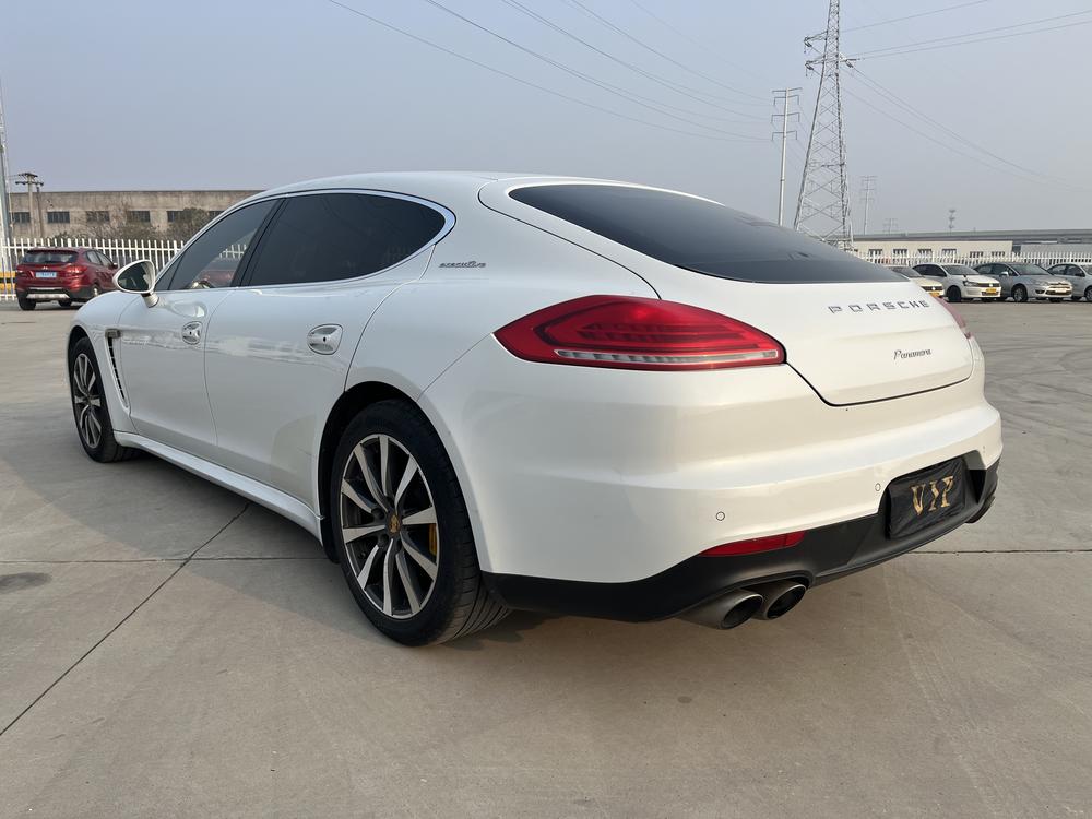 Panamera 2016 модификация Panamera Executive Edition 3.0T – фото 21