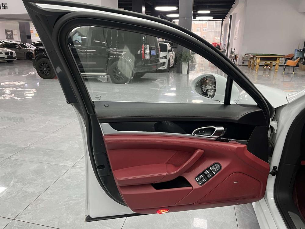 Panamera 2016 модификация Panamera Executive Edition 3.0T – фото 28