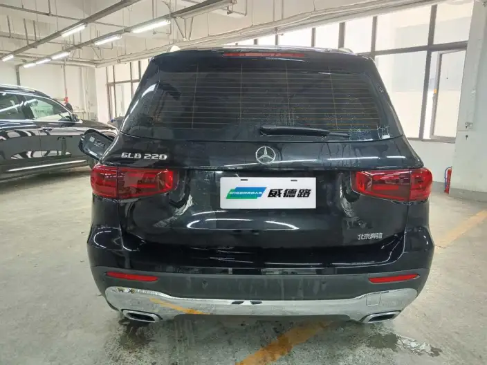 Mercedes-Benz GLB 2024 Model Facelift GLB 220 Dynamic Model – фото 4