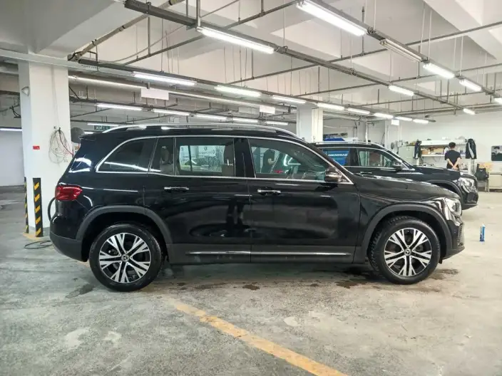 Mercedes-Benz GLB 2024 Model Facelift GLB 220 Dynamic Model – фото 6