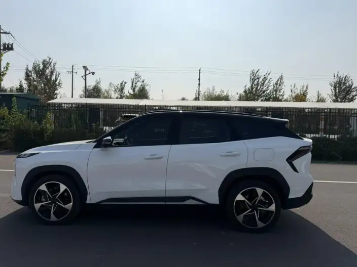 Geely Galaxy L7 2023 Model 1.5T DHT 115km Galaxy – фото 4
