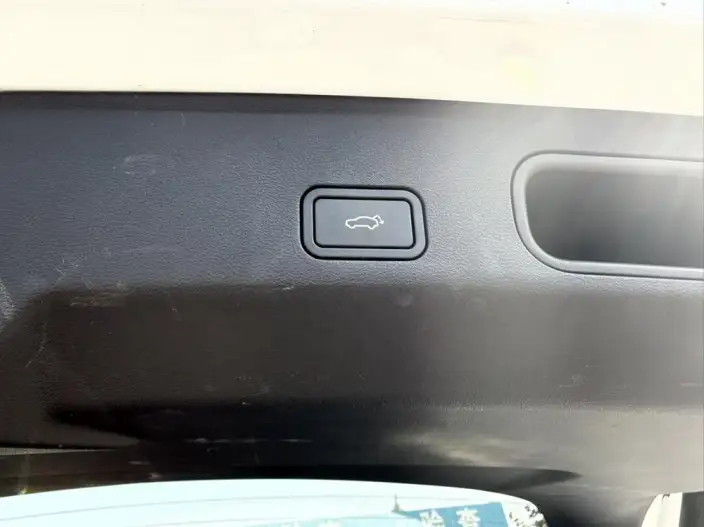 Geely Galaxy L7 2023 Model 1.5T DHT 115km Galaxy – фото 10