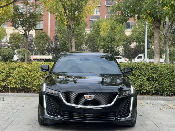 Cadillac CT5 2023 Model 28T Luxury Model Standard Edition – фото 2