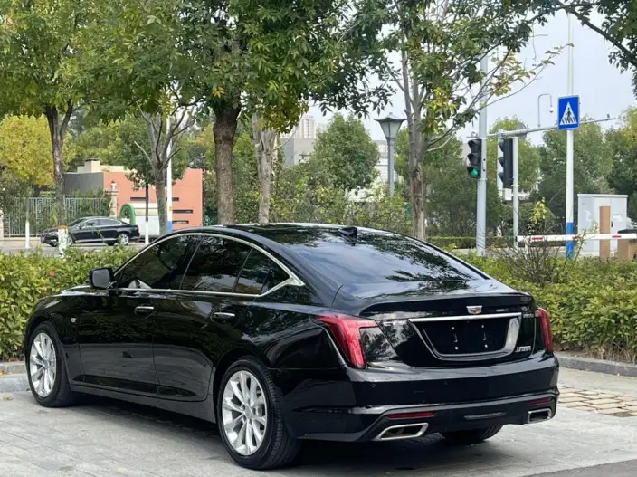 Cadillac CT5 2023 Model 28T Luxury Model Standard Edition – фото 4