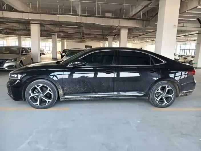 Volkswagen Passat 2023 Model Facelift 330TSI Starry sky Elite Edition – фото 3