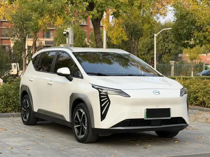 AION Y 2025 Model Plus 510 Smart Edition